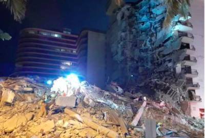 Вблизи Майами ночью рухнул 12-этажный дом