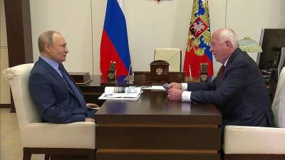Владимир Путин говорил с главой Ростеха Сергеем Чемезовым о развитии отечественного авиапрома