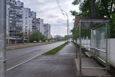 Новгородцам пообещали новые остановки со стеклянными стенками и урнами