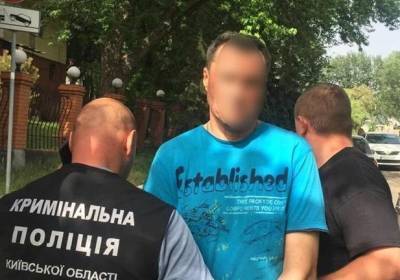 Адвокат заявил, что подозреваемого в убийстве и взрыве в Белогородке "заставили признаться"