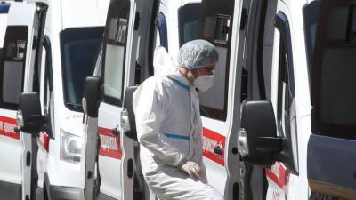 «Воздуха мало»: петербургские врачи выпустили клип о работе в пандемию