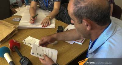 Пересчет бюллетеней в 3 избирательных участках добавил 20 голосов "Процветающей Армении"