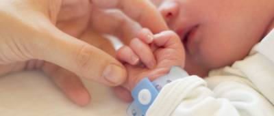 МОЗ: Всем новорожденным детям в Украине будут проводить скрининг на 21 генетическое заболевание