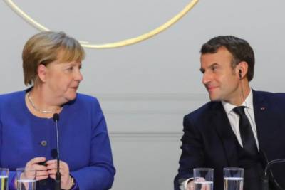 Меркель и Макрон хотят пригласить Путина на саммит ЕС - СМИ
