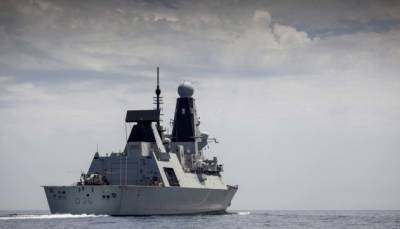 Эсминец действовал законно: Британия готова отправить военные корабли к Крыму снова