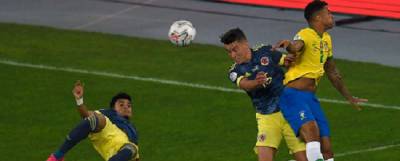 Колумбийский футболист забил гол-шедевр бисиклетой Бразилии на Кубке Америки