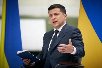 Владимир Зеленский не исключает, что вопрос по Донбассу могут вынести на всеукраинский референдум