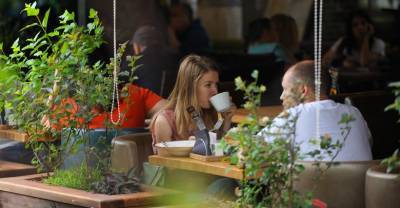 Меню без налога: Рестораны и кафе хотят освободить от НДС, как это скажется на ценах