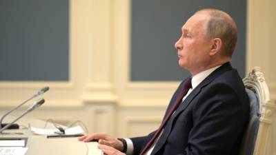 Путин пожелал школьникам покорить вершины и принести пользу стране