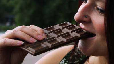 Шоколад по утрам оказался полезен для женщин
