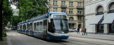 Умерший мужчина шесть часов ездил в трамвае по улицам Цюриха - runews24.ru - Цюрих