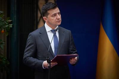 Зеленский допустил всеукраинский референдум о расторжении отношений с Донбассом