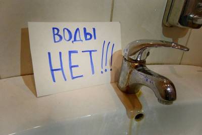 В Ярославской области поселок в жару остался без воды