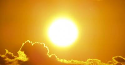 Названы болезни, которые могут обостриться под действием солнца