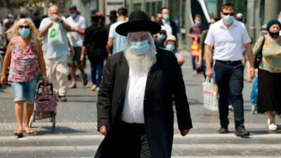 В Израиле из-за штамма “дельта” граждан вновь обяжут носить маски в помещении