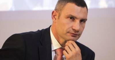 "Известная в мире личность", – Зеленский ответил, считает ли Кличко соперником на президентских выборах