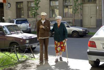 Петербуржцам старше 70 лет могут компенсировать взносы на капремонт