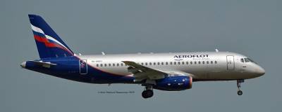 Самолет SSJ-100 экстренно приземлился в Краснодаре из-за отказа турбины