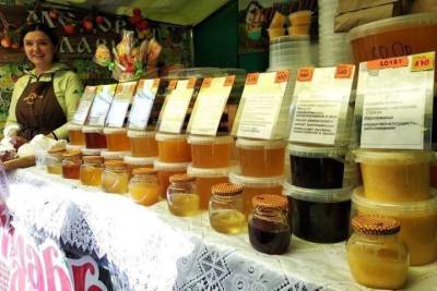 Тамбовские пчеловоды планируют произвести не менее 1000 тонн мёда