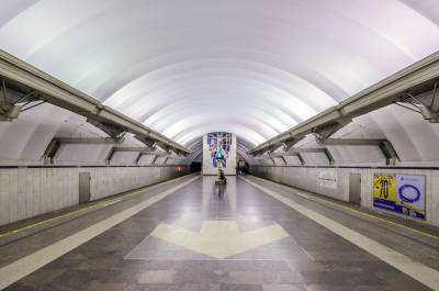 22-летний петербуржец пытался пронести гранату на станцию метро «Чкаловская»