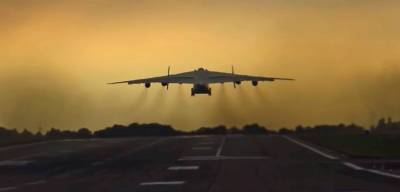 Мощь Ан-225 | "Мрія" сдула забор с людьми при взлете с авиабазы в Британии. Обвинили "русских" – видео