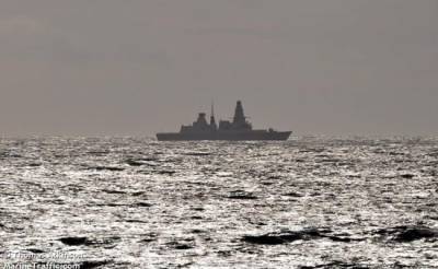 Британский эсминец «сбежал» от Крыма в Персидский залив