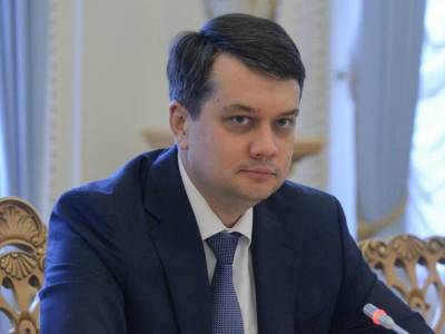 Разумков ответил на вопрос, пойдет ли Зеленский на досрочные выборы президента
