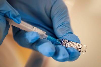 Мишустин оценил ситуацию с запасом вакцин от коронавируса в России