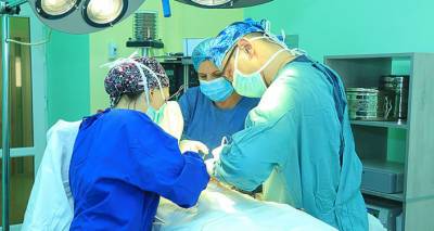 Уникальная операция - врачи в Армении удалили пациентке 25-килограммовую опухоль