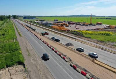 С 30 июня изменится схема движения на участке реконструкции трассы «Нарва» в Ленобласти