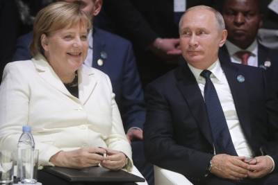 Меркель объяснила, почему предложила лидерам ЕС встретиться с Путиным
