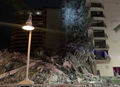 Момент обвала многоэтажки во Флориде попал на видео: под завалами продолжают искать людей
