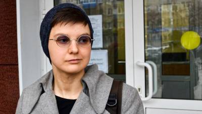 Суд запретил паблик художницы Юлии Цветковой "Монологи вагины"