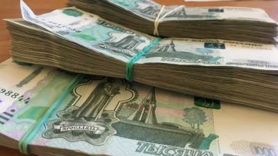 В Томске мошенник, осуществляя банковские махинации, присвоил 21 миллион