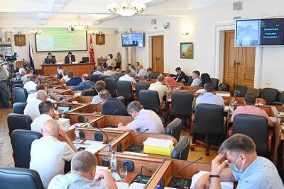 Два новых зимних праздника одобрили депутаты Смоленской областной думы