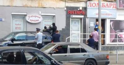 В Калининграде полицейские признались в краже янтаря на 14 млн рублей