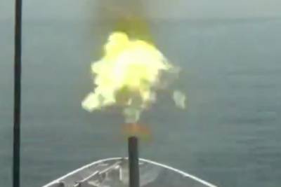 Глава британского Генштаба заявил о риске войны из-за эсминца Defender
