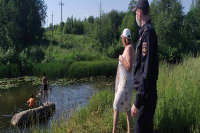 Ярославская полиция начала ловить тех, кто купается неправильно