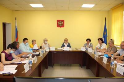 Практику оказания бесплатной юрпомощи нотариусами Ульяновской области представили на заседании корсовета регионального Минюста