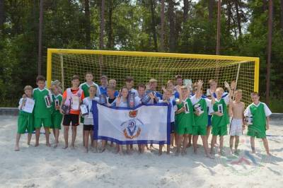 Международный олимпийский день в Гродно юные спортсмены отметили турниром по пляжному футболу