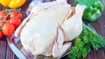 Как выбрать качественное куриное мясо без «химии» — объясняет диетолог