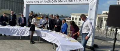 В здании киевского речного вокзала откроют американский университет