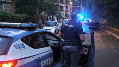 В Риме задержан размахивающий ножом у площади Святого Петра мужчина
