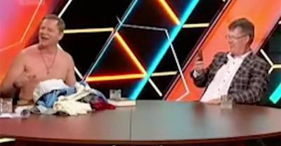 Ляшко устроил стриптиз в эфире канала Порошенко, предложив Луценко присоединиться, а не "вращать глазами"