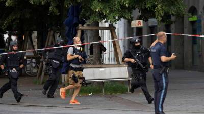 Полиция подтвердила гибель трёх человек при нападении в Вюрцбурге