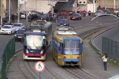В Киеве решили продлить маршрут скоростного трамвая