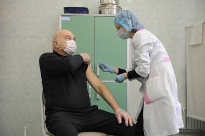 Минздрав Аргентины оценил снижение смертности пожилых при вакцинации «Спутником»