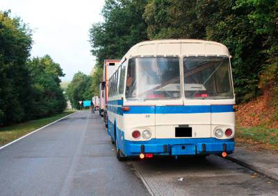 Немецкая полиция в шоке: чех вез в автобусе автомобиль