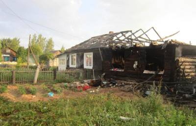 В Тверской области на пожаре погибла женщина
