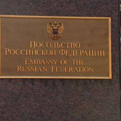 Посольство проверяет информацию о россиянах среди пострадавших во Флориде